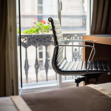 Art Hotel 3*